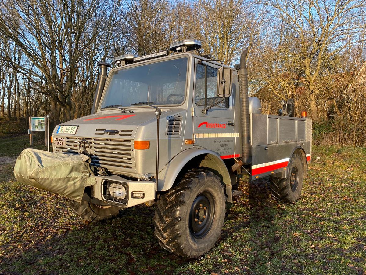 Mercedes Unimog